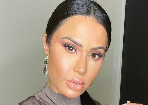 Gracyanne Barbosa chama atenção de internautas ao mostrar treino usando look coladinho: 'deusa'