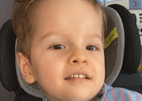 Pais acusam Nestlé por discriminar bebê