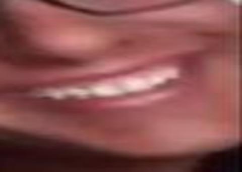 Gêmeos separados desde o nascimento se reencontram após 23 anos