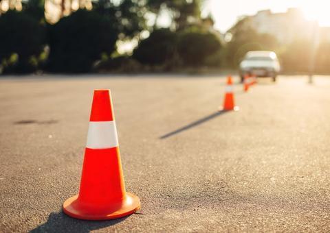 Autoescolas estão autorizadas a realizar aulas remotamente