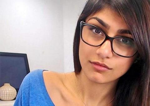 Mia Khalifa orienta jovens para não entrarem em indústria pornográfica
