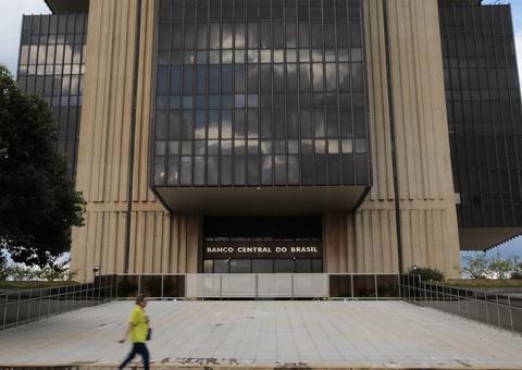 Banco Central prevê queda de 6,4% na economia este ano