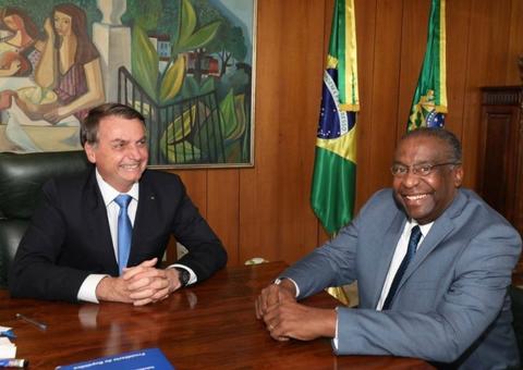Bolsonaro nomeia Carlos Alberto Decotelli novo ministro da Educação