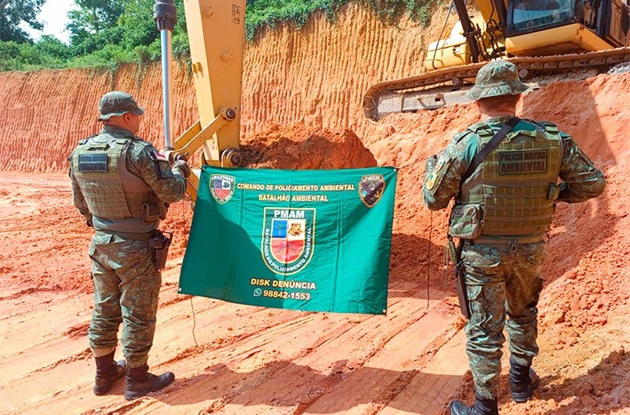 Dupla é presa por extração ilegal de minério em Manaus