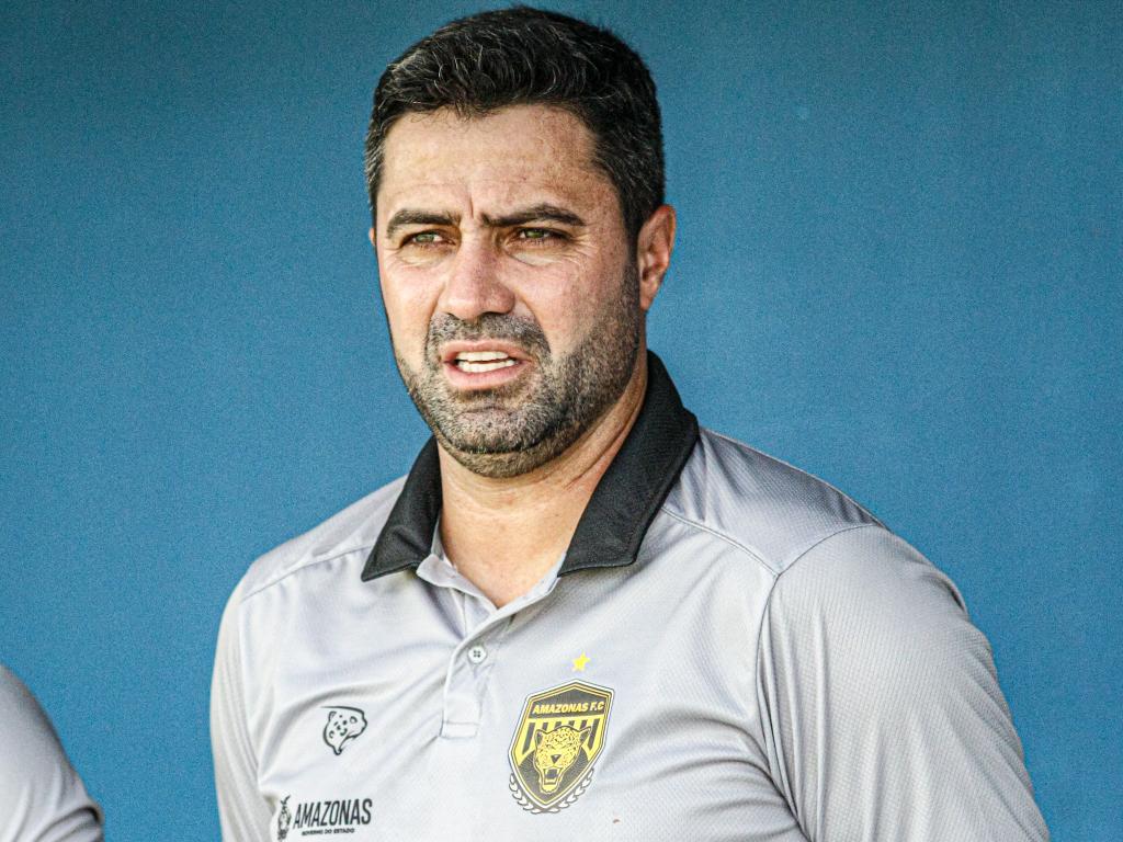Amazonas FC anuncia retorno do técnico Rafael Lacerda