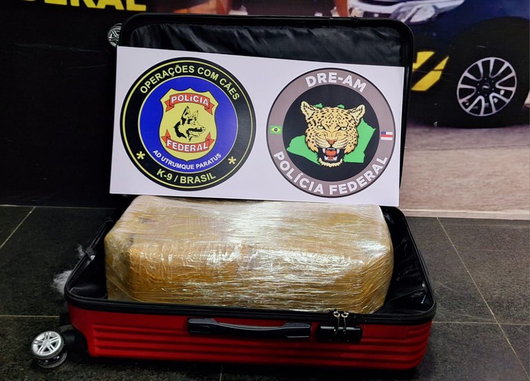 Mulher é presa no aeroporto de Manaus ao tentar embarcar com 15kg de drogas