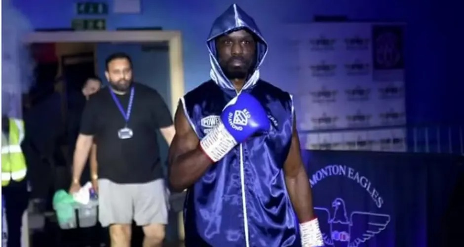 Boxeador morre após nocaute em sua primeira luta profissional