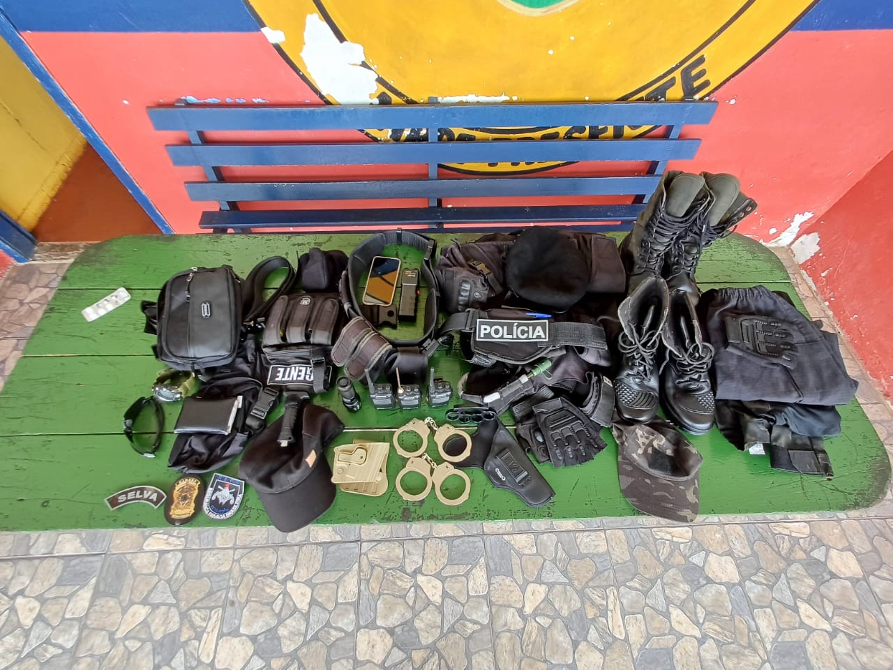 Falso policial é preso após cobrar moradores de Tapauá