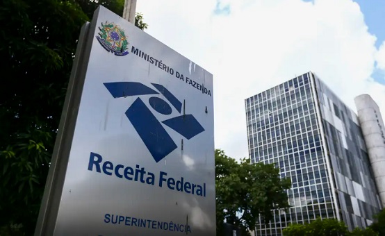 Receita esclarece que não cobrará imposto por Pix