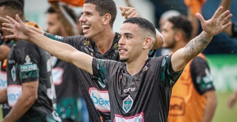 Manaus FC anuncia retorno do meia Thiaguinho, terceiro reforço para 2024