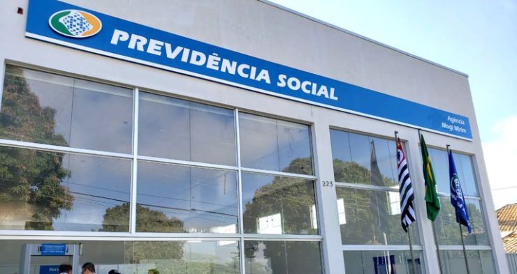 INSS deve indenizar jovem PCD após suspender benefício