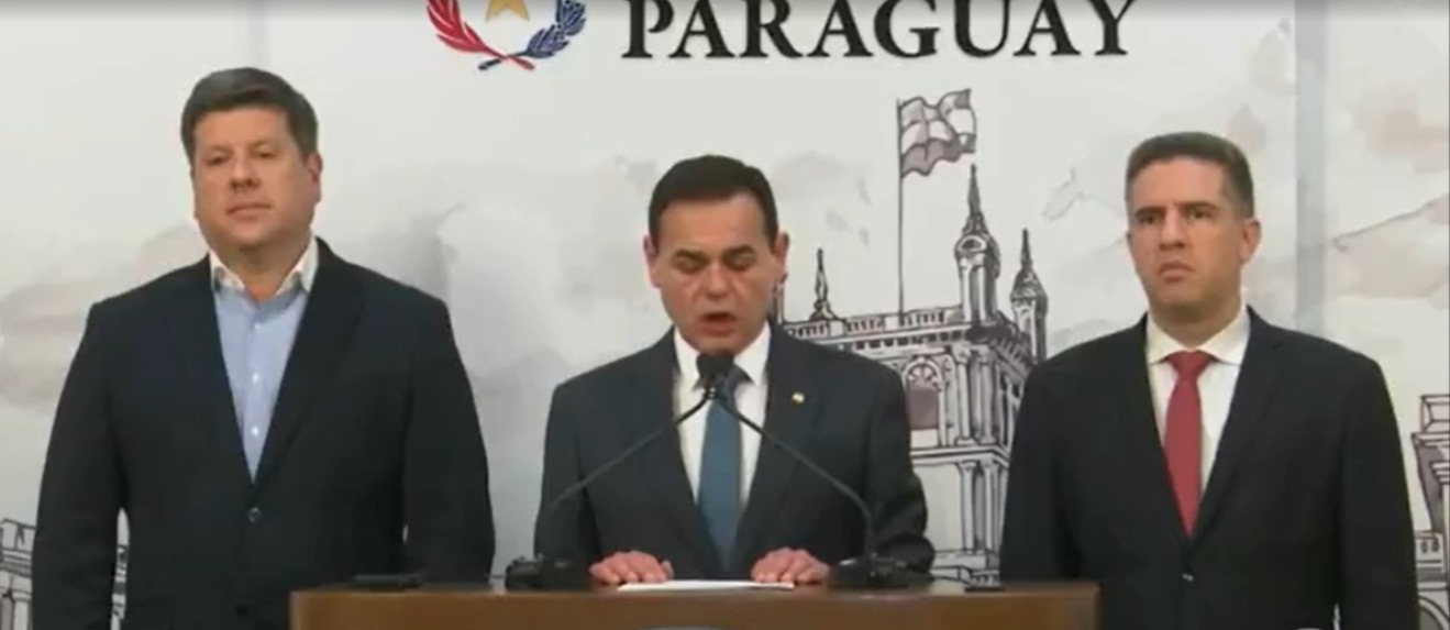 Presidente do Paraguai cita "feridas históricas" e cobra explicações do Brasil