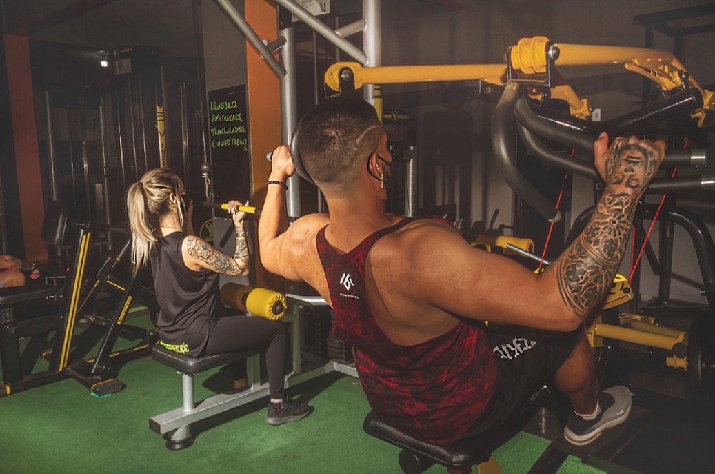 Academias, bares e cinema; veja o que continua fechado no Amazonas