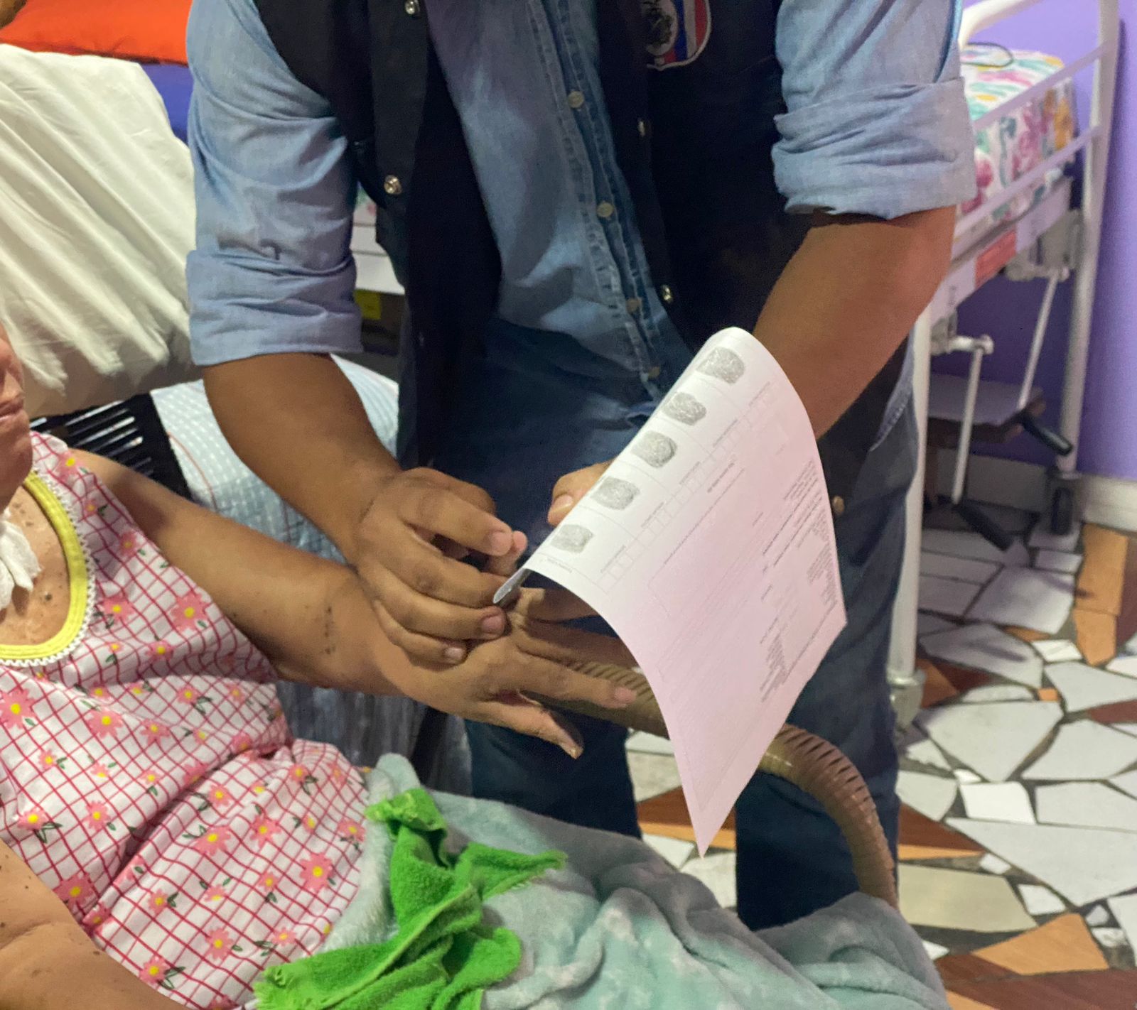 SSP-AM realiza atendimento domiciliar para emissão do novo RG