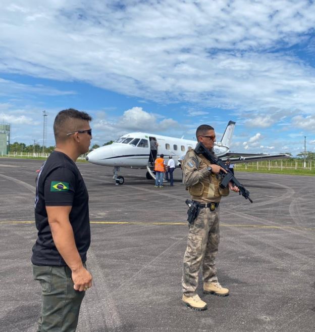 Presos na Operação Êxodo em Eirunepé são transferidos para Manaus