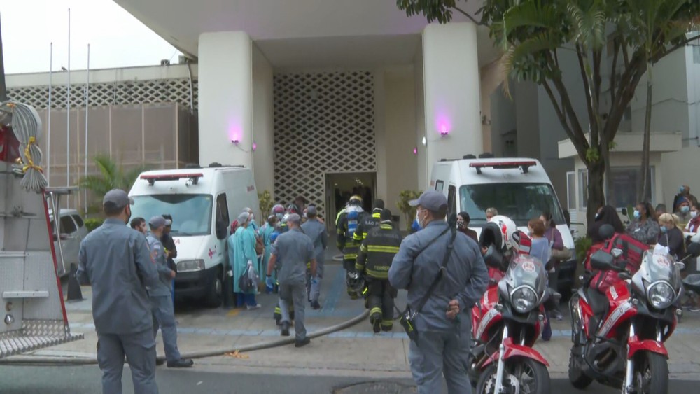 Incêndio atinge hospital no Centro de São Paulo