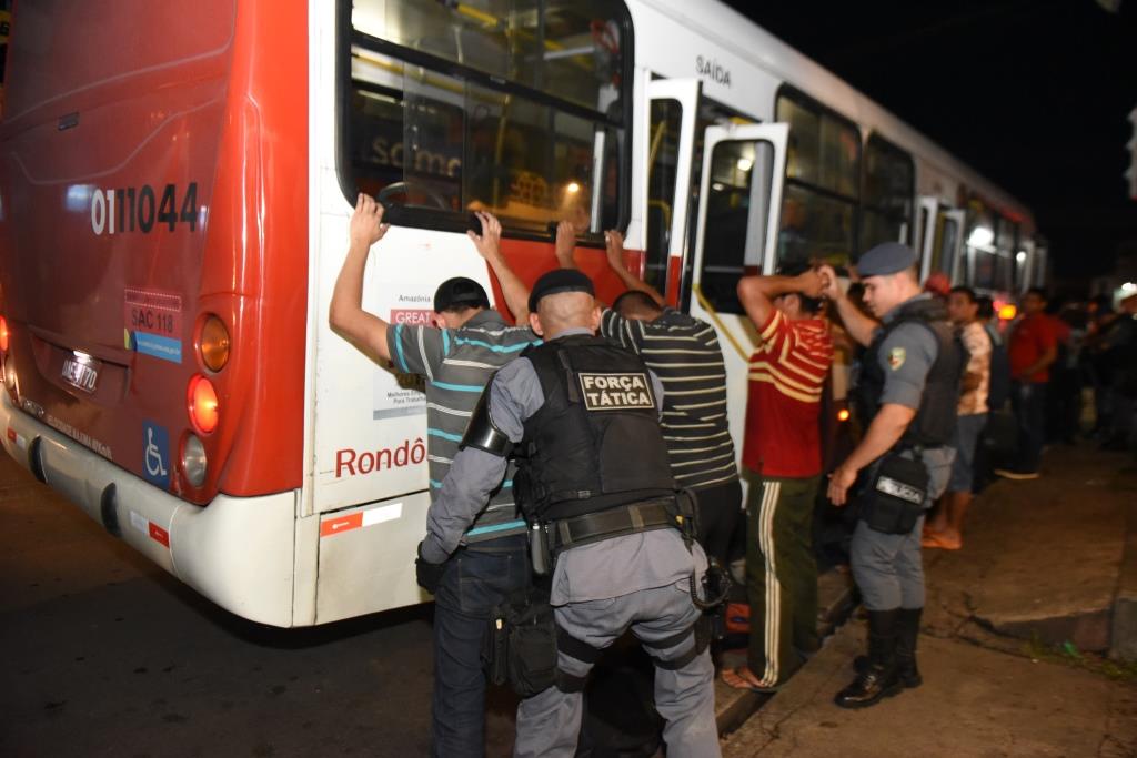 13 pessoas são presas em 24 horas no Amazonas por tráfico e roubos