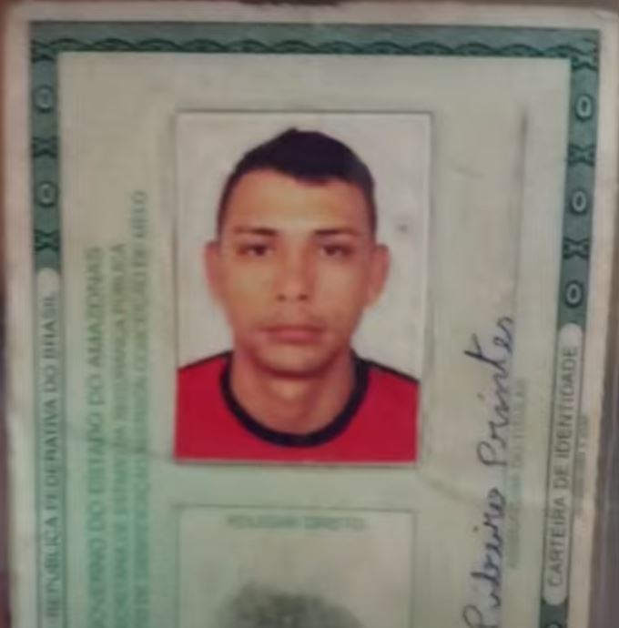 Moradores ouvem rajada de tiros e encontram homem morto em Manaus