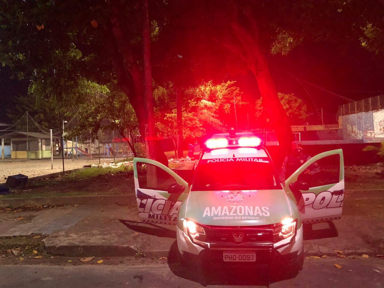 Comerciante é roubado e agredido por assaltantes em Manaus 