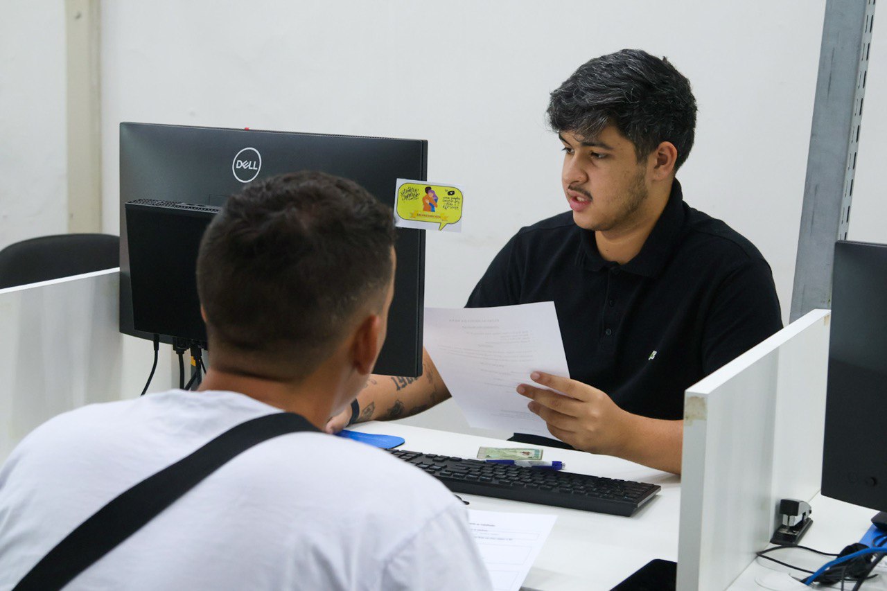 Sine Amazonas oferta 143 vagas de emprego para esta segunda; confira