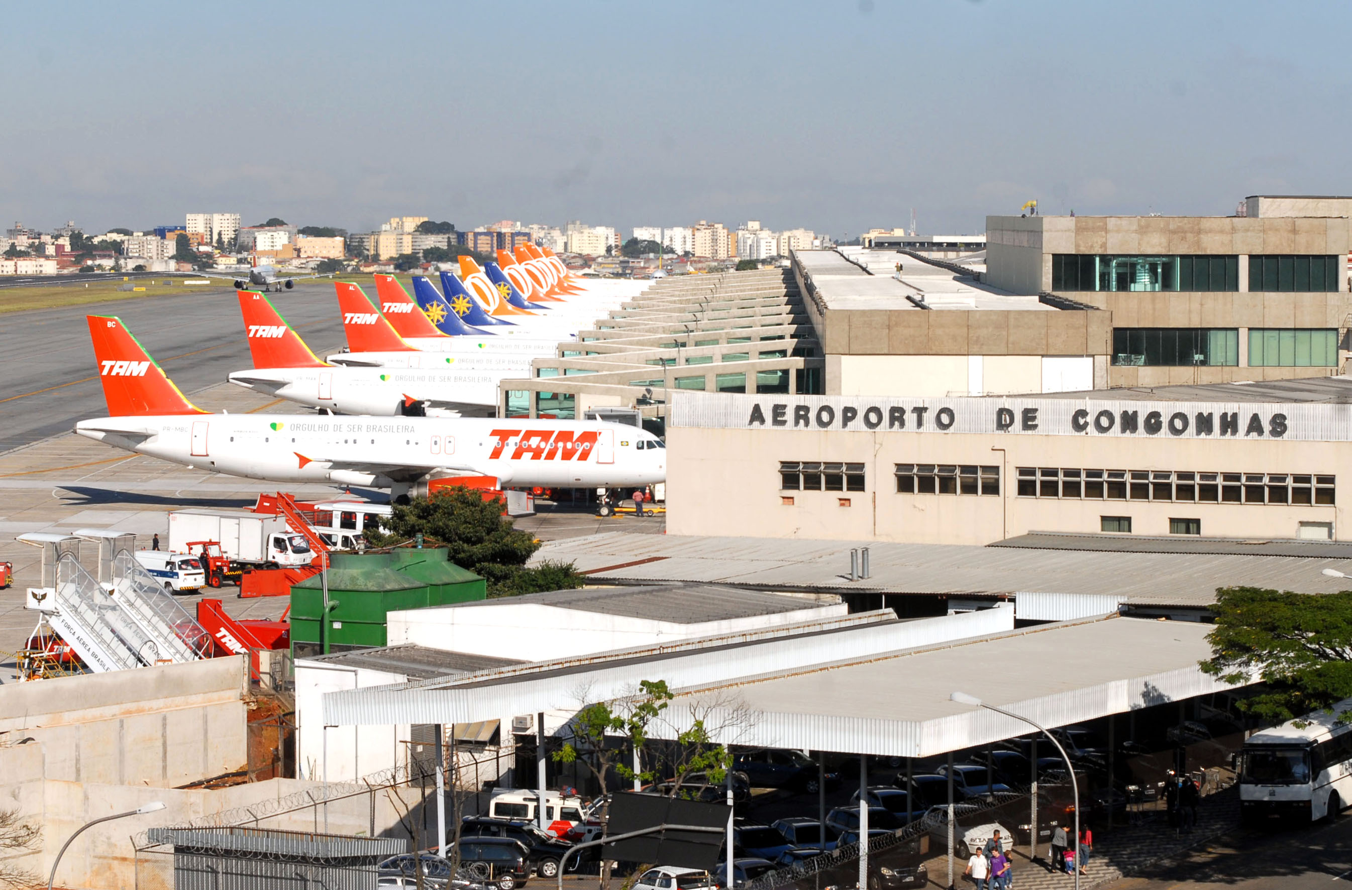 Após falsa ameaça de sequestro, aeroporto de Congonhas tem atraso em voos