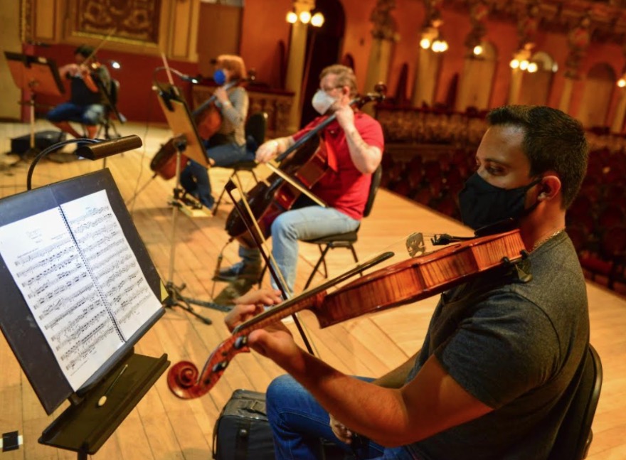 Filarmônica apresenta concerto gratuito no Teatro Amazonas