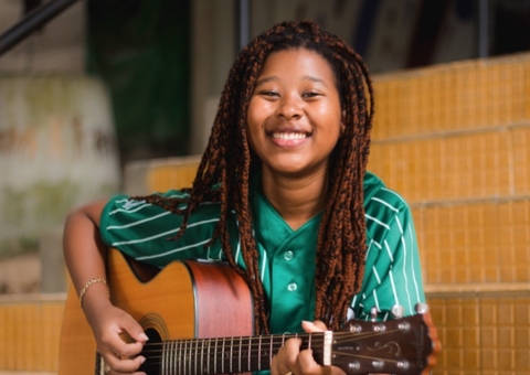 Karen Francis agita programação da Vila Vagalume 80