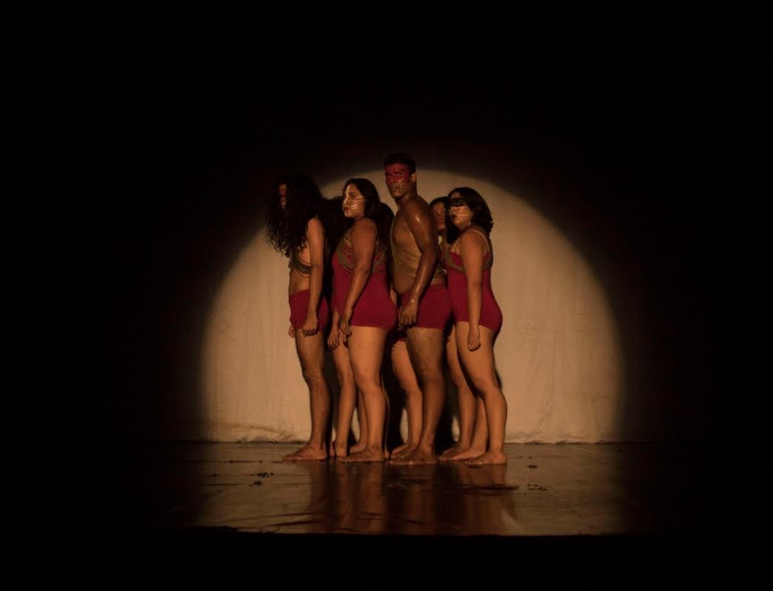 Espetáculo de dança 'Agô' retorna aos palcos nesta sexta-feira