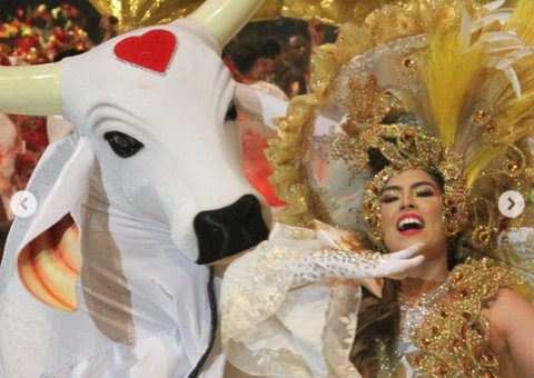 Djidja Cardoso deixa posto de Sinhazinha do Garantido