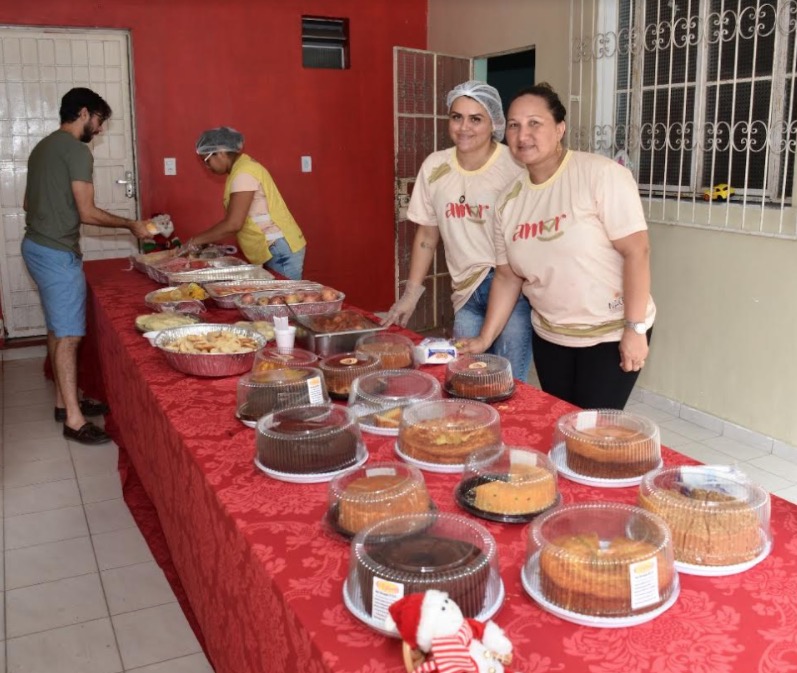 Nacer realiza café beneficente natalino