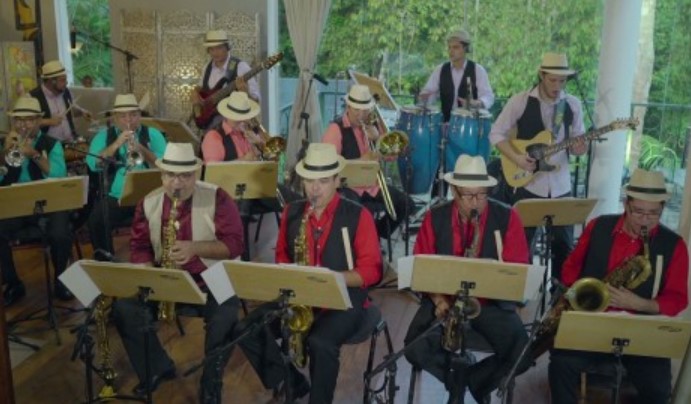 Orquestra de Beiradão do Amazonas apresenta novo documentário neste domingo