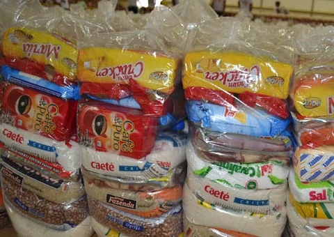 Projetos se unem para arrecadar doações para famílias carentes em Manaus