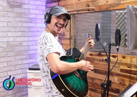 Artistas do Laboratório Musical gravam álbum com canções inéditas em Manaus