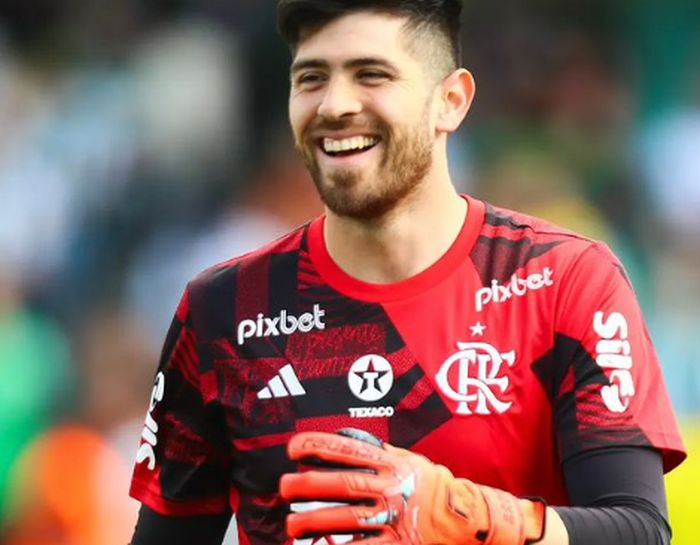 Flamengo prepara estreia de goleiro ex-Boca após 14 jogos no banco