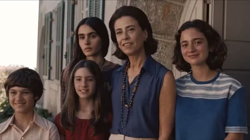 'Ainda Estou Aqui' volta ao topo das bilheterias após ser indicado ao Oscar