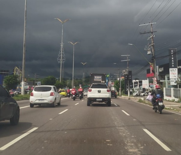Manaus e o interior recebem alerta de temporal nesta quinta-feira