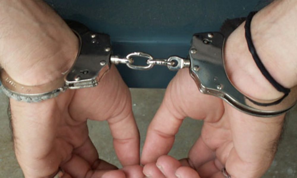 Homem é preso após fazer arrastões em ruas de Manaus