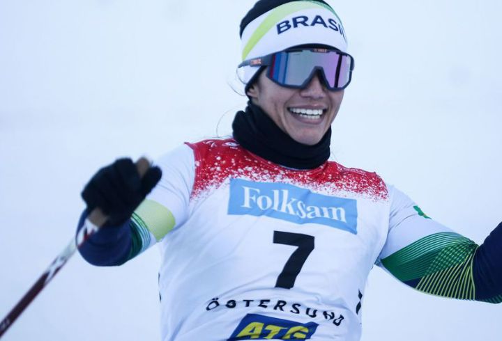Aline Rocha conquista 3ª medalha no Mundial de Esqui Paralímpico