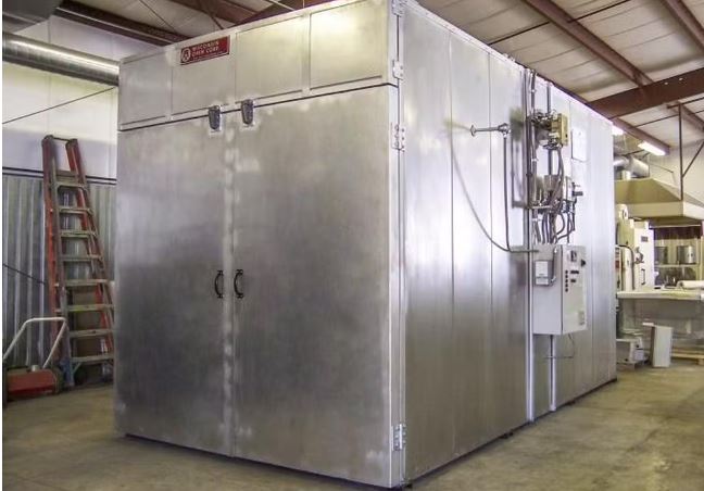 Corpo de funcionária de supermercado é encontrado em forno industrial