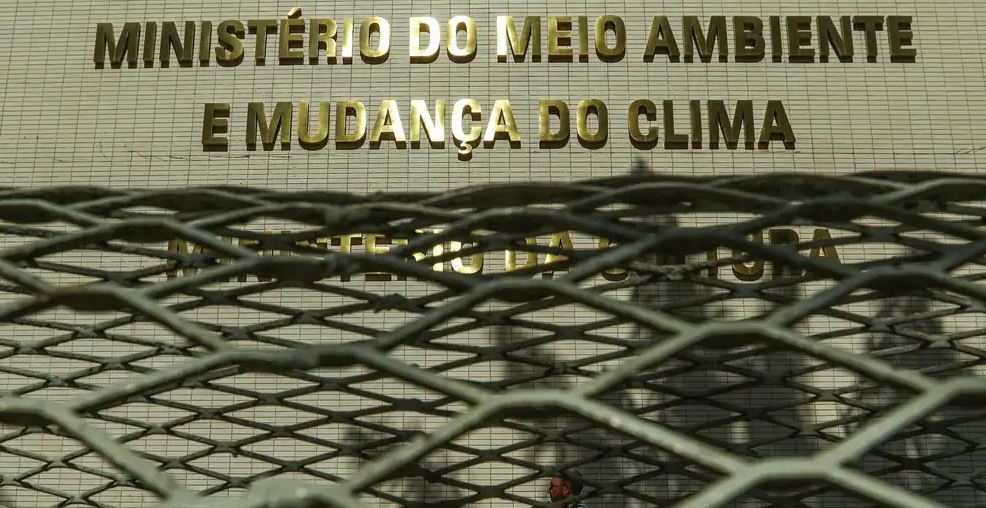 AGU pede suspensão da greve dos servidores ambientais