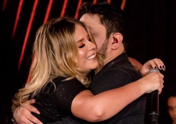 Internautas lamentam morte de Maurílio: ‘vai cantar com a Marília no céu’