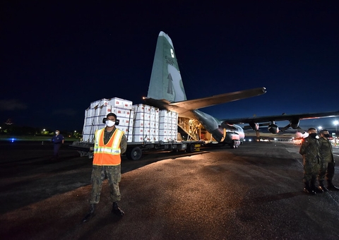 Vacinação em Manaus começa nesta terça-feira 