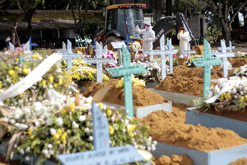 Amazonas registra 192 novas mortes por Covid e 3.525 novos casos da doença