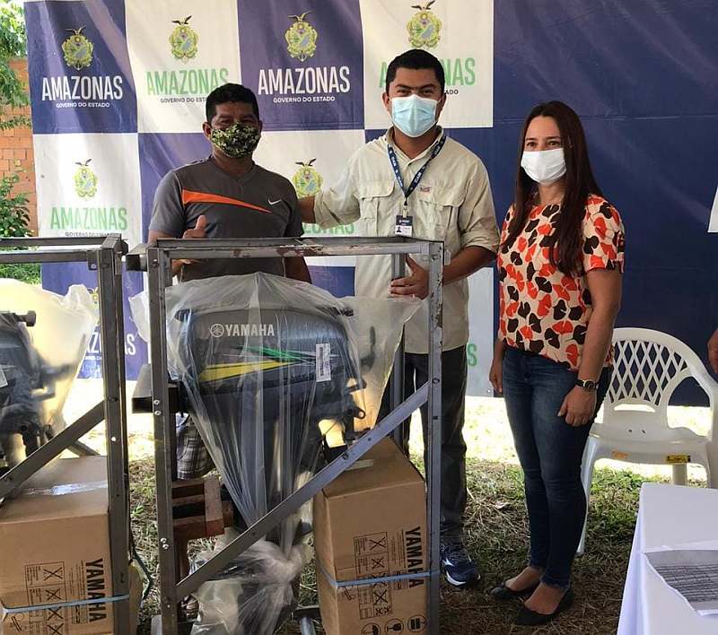 Idam entrega equipamentos para fomentar pesca artesanal no Amazonas