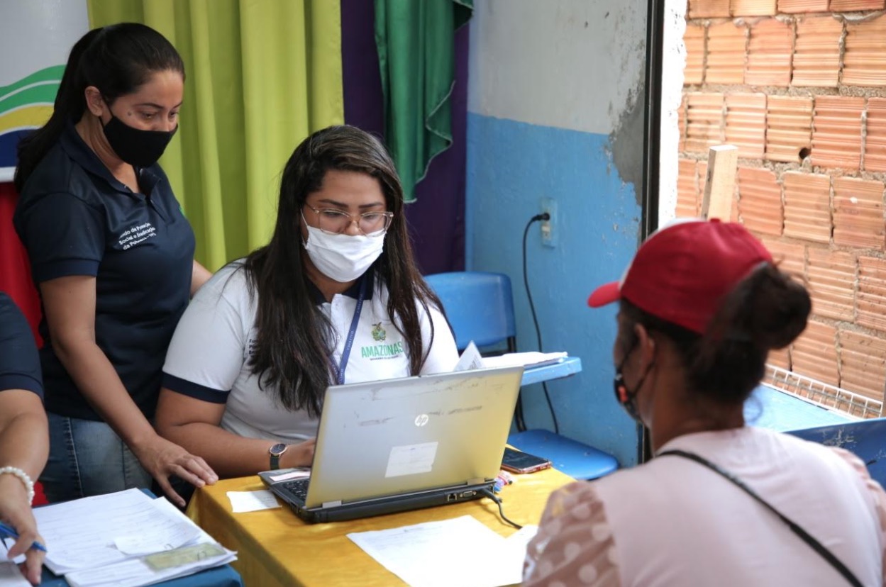 Governo do Amazonas fornece aporte para Programa Crédito Solidário