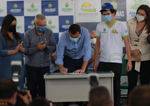 Wilson Lima assina nomeação de aprovados no concurso do Idam