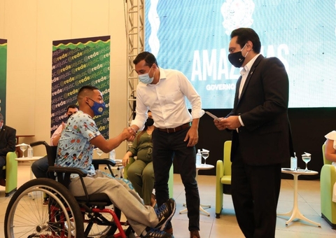 Wilson Lima regulamenta carteira para pessoas com deficiência no Amazonas