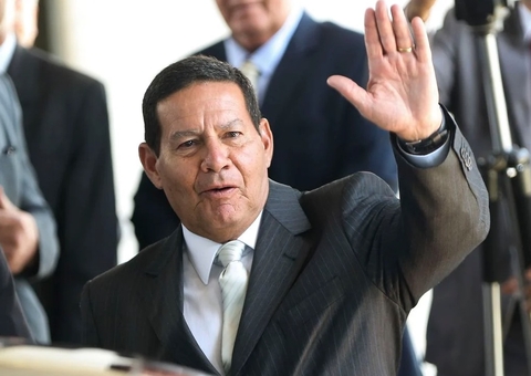 Aumento de casos de Covid-19 no Amazonas deve adiar visita de embaixadores