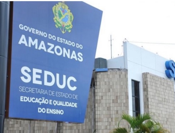 Seduc pede afastamento de professor por denúncias de alunos em Manaus