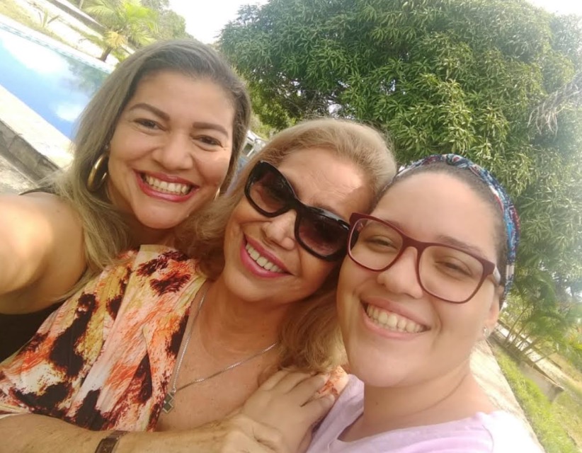 Vaquinha online arrecada recursos para mãe e filha que lutam contra câncer